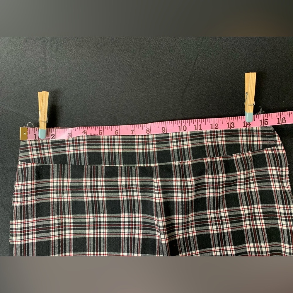 Women’s Unknown brand/Size measurements in pics Side Zipper Good Condition - Picture 4 of 7